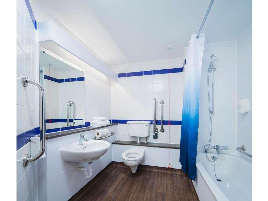 Travelodge London Covent Garden מראה חיצוני תמונה