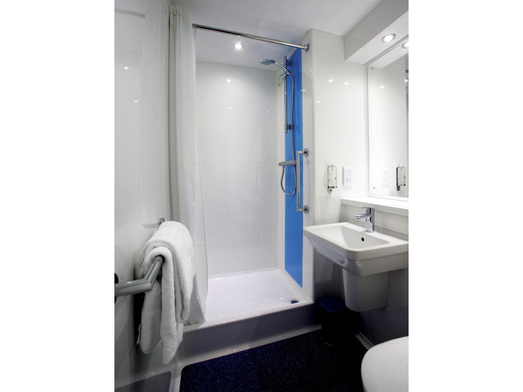 Travelodge London Covent Garden מראה חיצוני תמונה